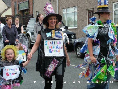 Byers Green Village Carnival 2008 - Using Their Loaf