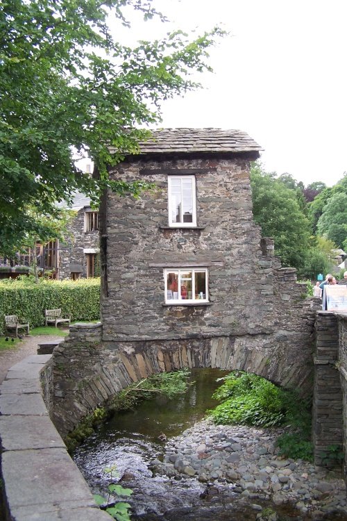 Bridge House Ambleside Cumbria By Eric Heijmans At Picturesofengland Com