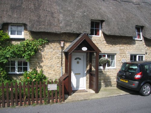 Thatched cottage, Weston-on-the-Green, Oxfordshire