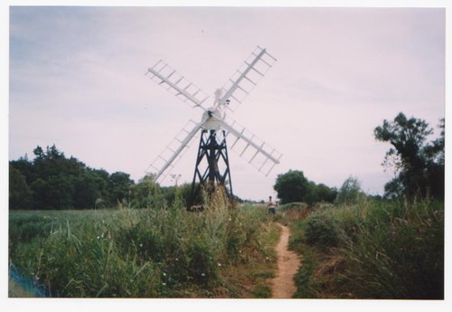 Ludham, hollow post windmill, How Hill