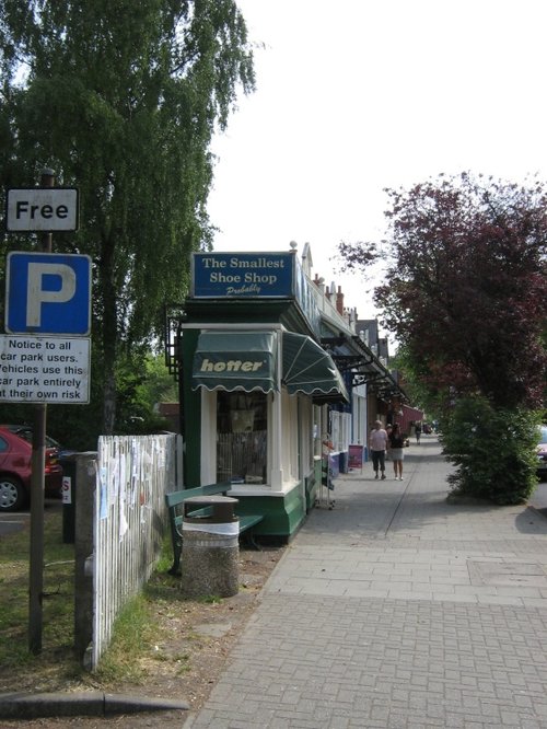 Woodhall Spa - narrow shops