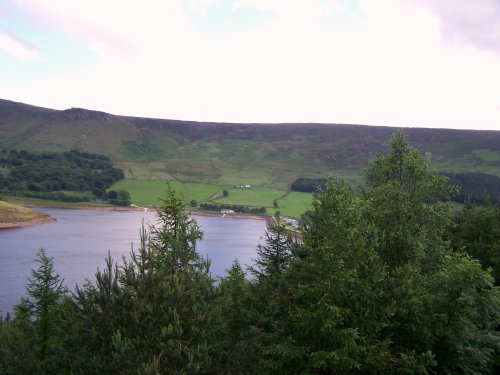 Dovestones Resevoir