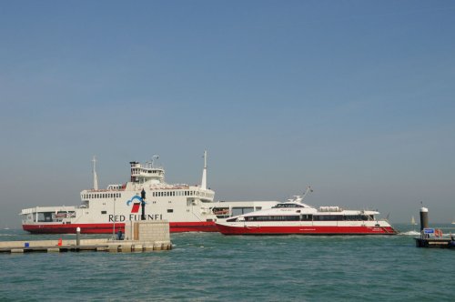 Isle of Wight - Red Jet 4 passing Red Osprey near Cowes