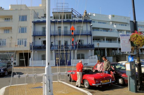 Cowes Promenade near the Yachting Club