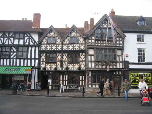 Garrick Inn and Harvard House