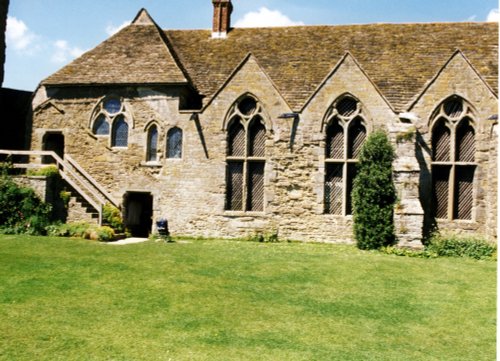 Stokesay Castle