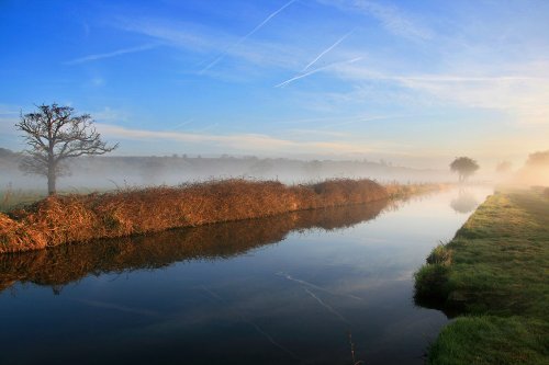 Sunrise at Branston Lock 2