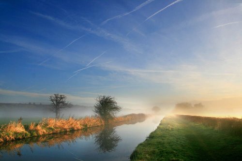 Sunrise at Branston Lock 4