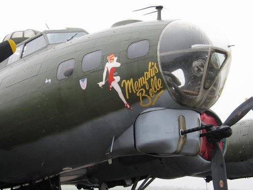 B17 Sally B as Memphis Belle