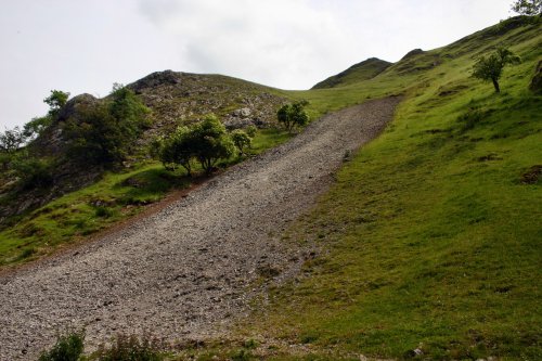 Scree on a path up to Thorpe Cloud