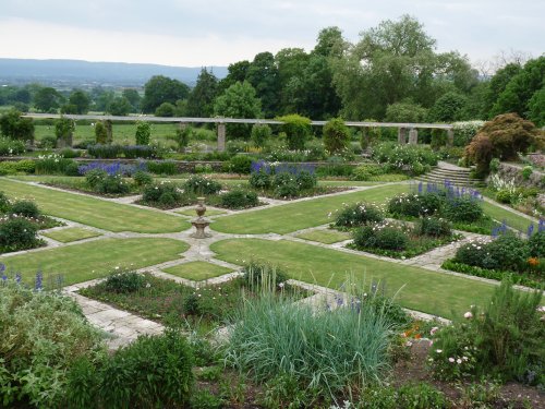 Hestercombe Gardens