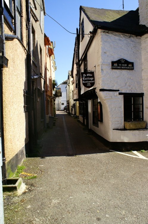 Another narrow street