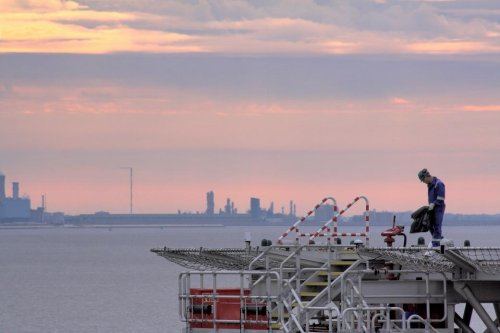 River Humber - man at work