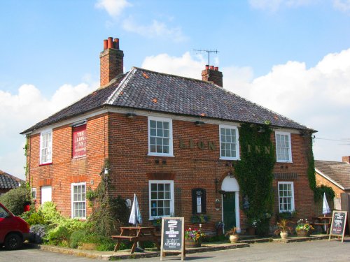 The Lion Pub Theberton