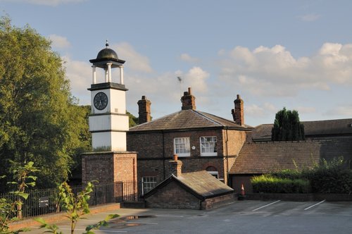 Old Clock and Mill House at Northwich - August 2009