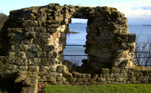 Ravenscraig Castle