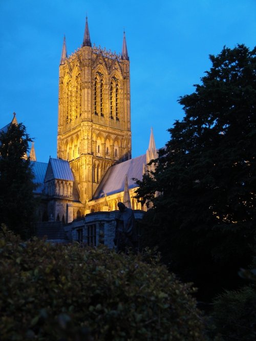 Lincoln Cathedral at night