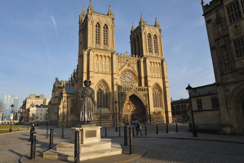 Bristol Cathedral - on Spring Day 16/3/10