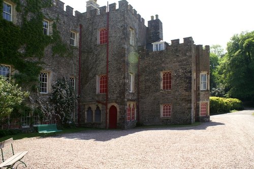 Another view of the rear of the Abbey.