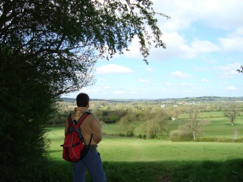 Between Bourton and the Rissingtons