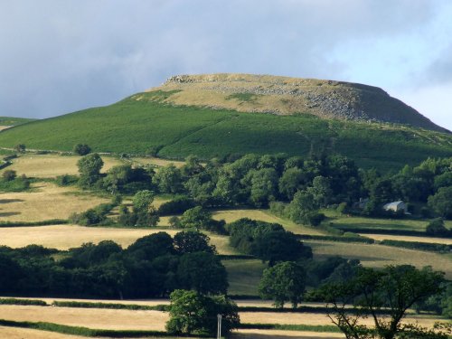 Table Mountain, Crickhowell