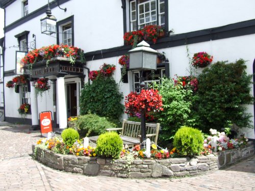 The Bear, Crickhowell