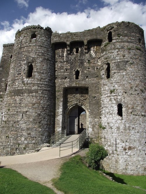 Kidwelly Castle