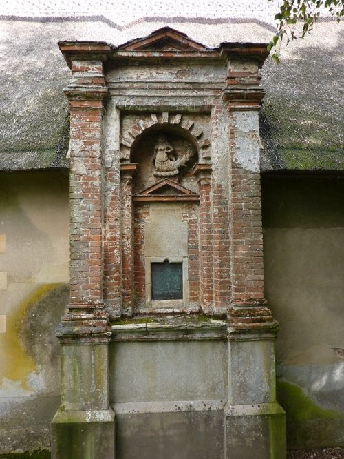 Memorial to Sir Nicholas Garney High Sheriff of Suffolk 1599