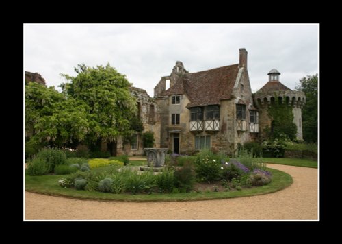 Scotney Castle