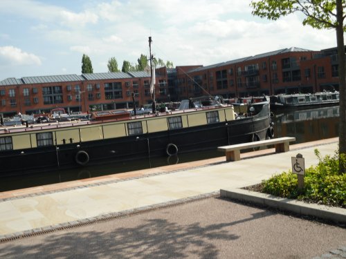 Worcester, the canal