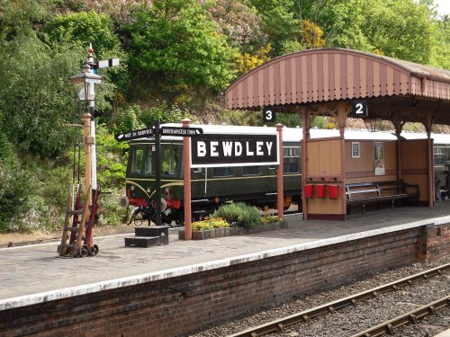 Bewdley, a steam-engine train