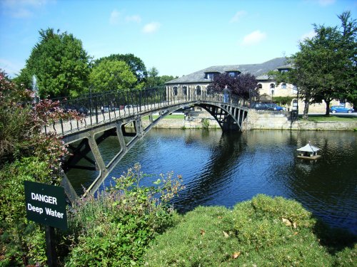 Bridge, Walton Hall