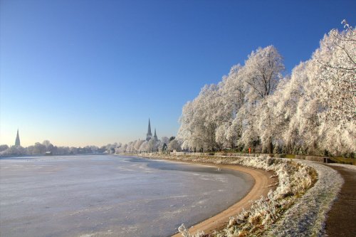 Stowepool  Frozen Over