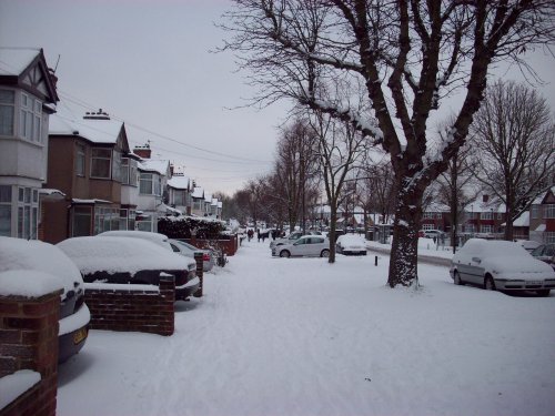 Whitton Avenue