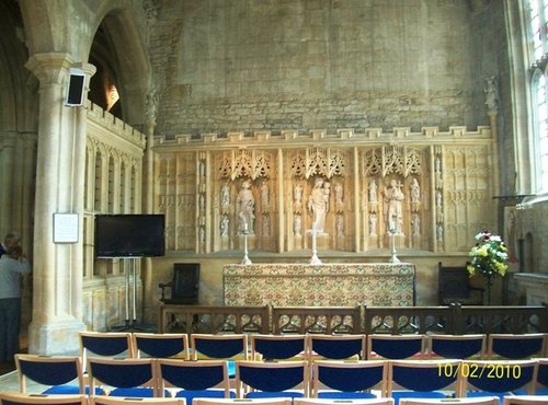 Inside St. John the Baptist in Burford