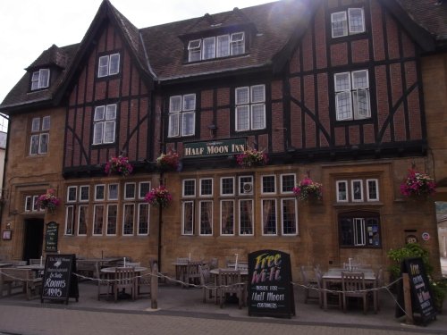 Sherborne Town centre Pub