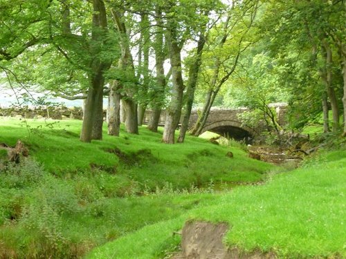 Off the footpath from Stone House to Hawes.