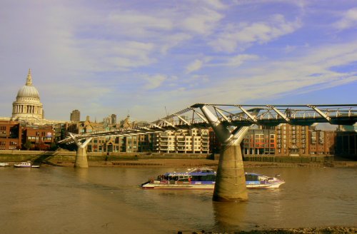 Millenium Bridge