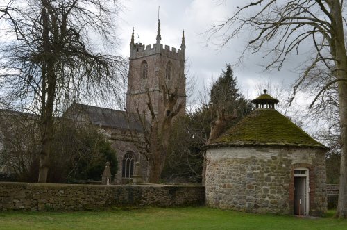 St James Church, Avebury