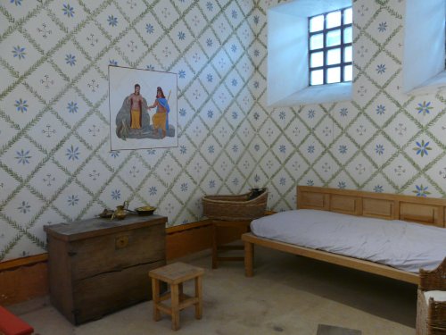 Commanders house, bedroom