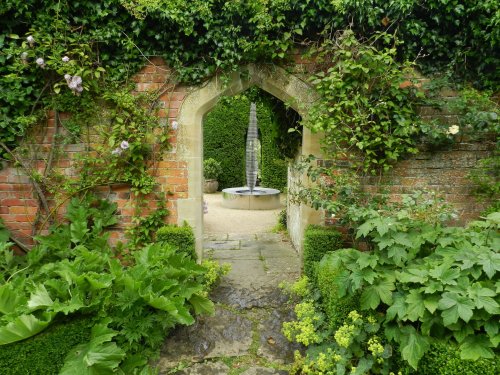 Abbey House Gardens, Wiltshire