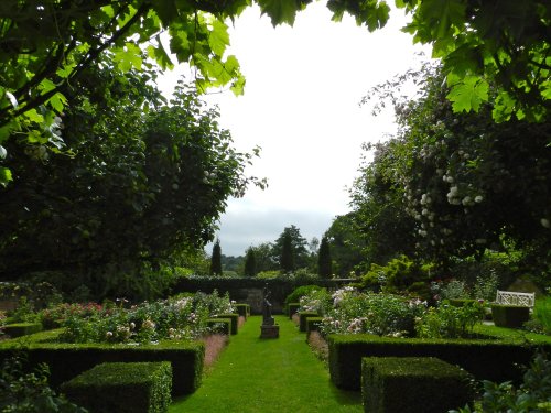 Pashley Manor Gardens 6