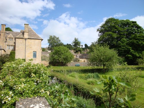 Snowshill Manor June 2008