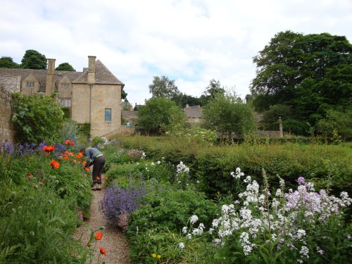 Snowshill Manor June 2008