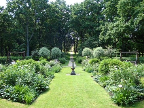 Buscot Park June 2008