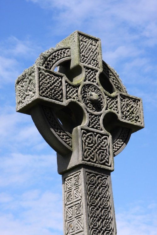 Celtic Cross in Lindisfarne