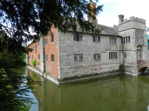 Baddesley Clinton June 2011