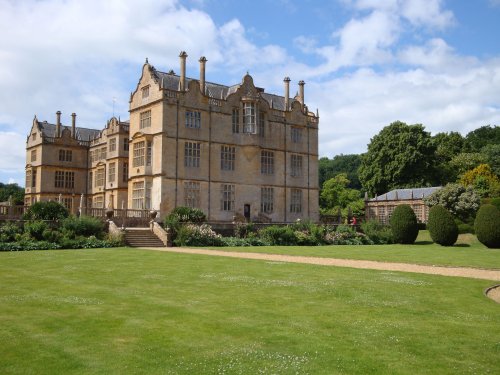 Montacute House June 2009