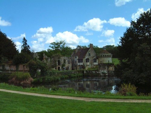 Scotney Castle May 2001