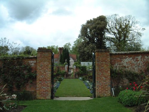 Pashley Manor Gardens, May 2001